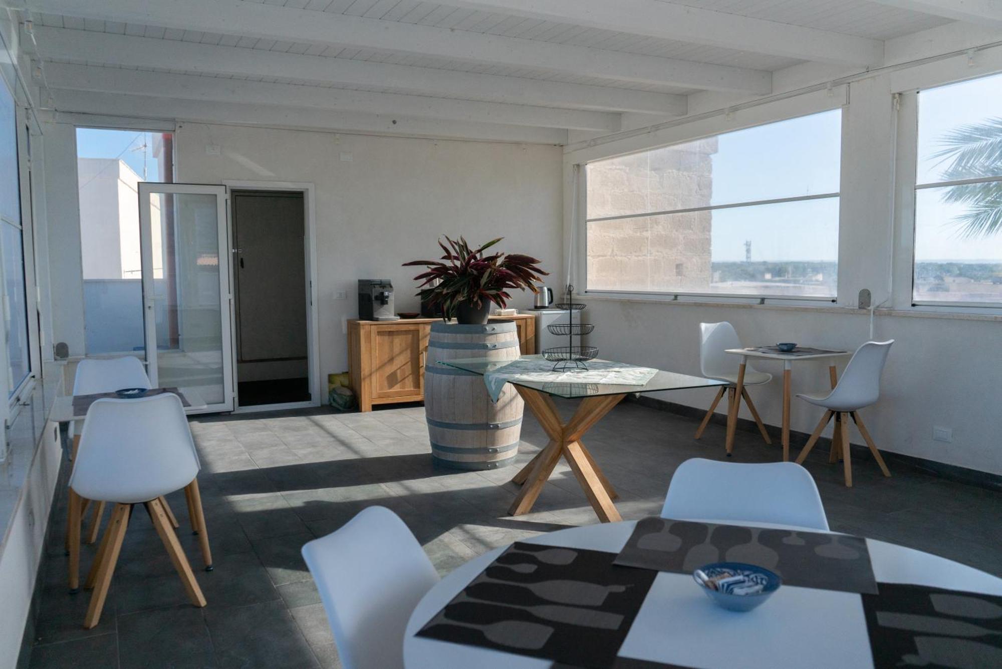 Ponente & Maestro Rooms Favignana Extérieur photo