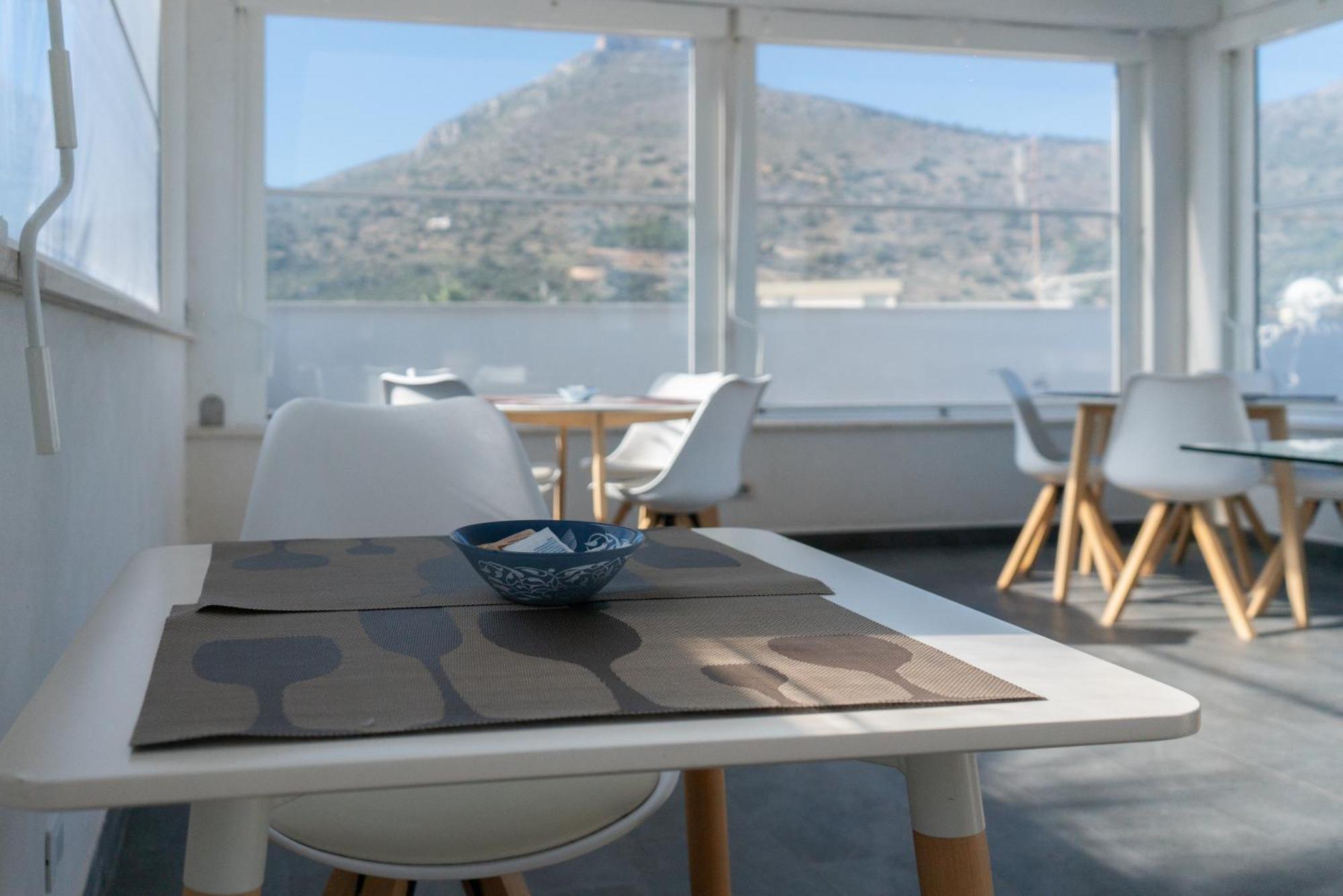 Ponente & Maestro Rooms Favignana Extérieur photo