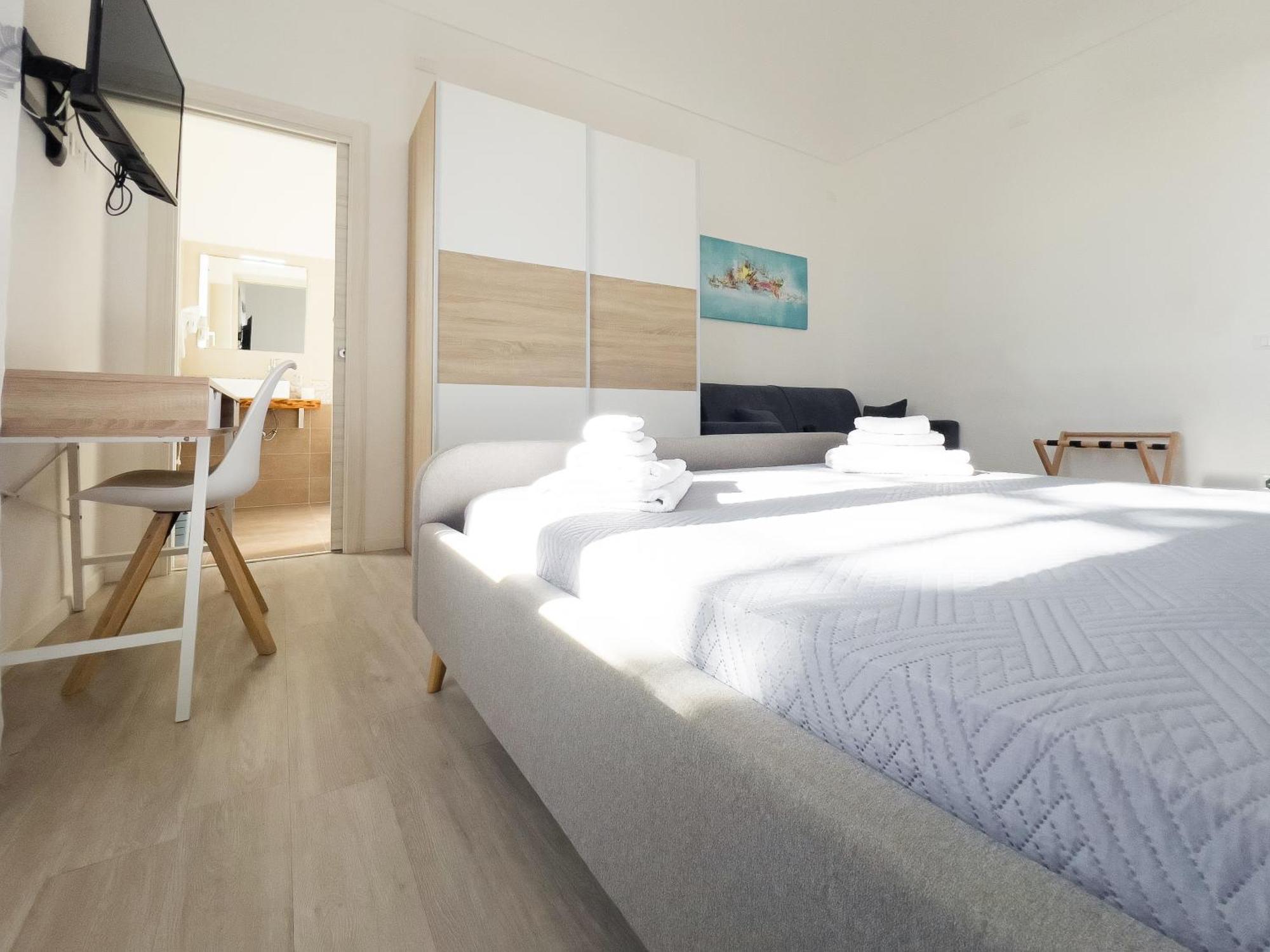 Ponente & Maestro Rooms Favignana Extérieur photo