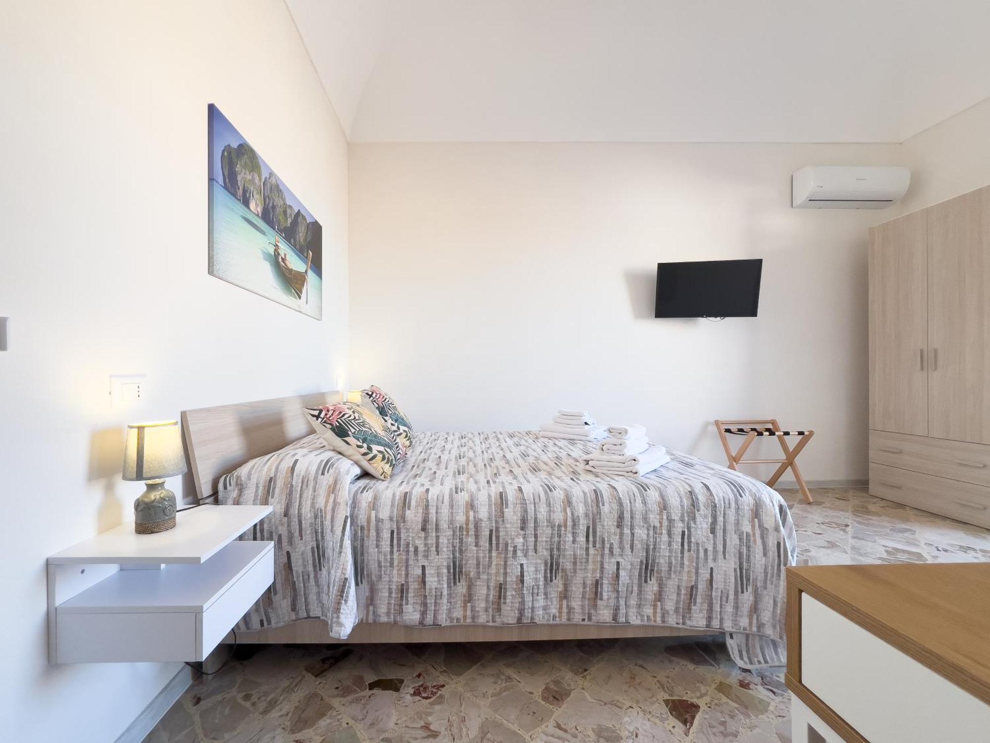 Ponente & Maestro Rooms Favignana Extérieur photo