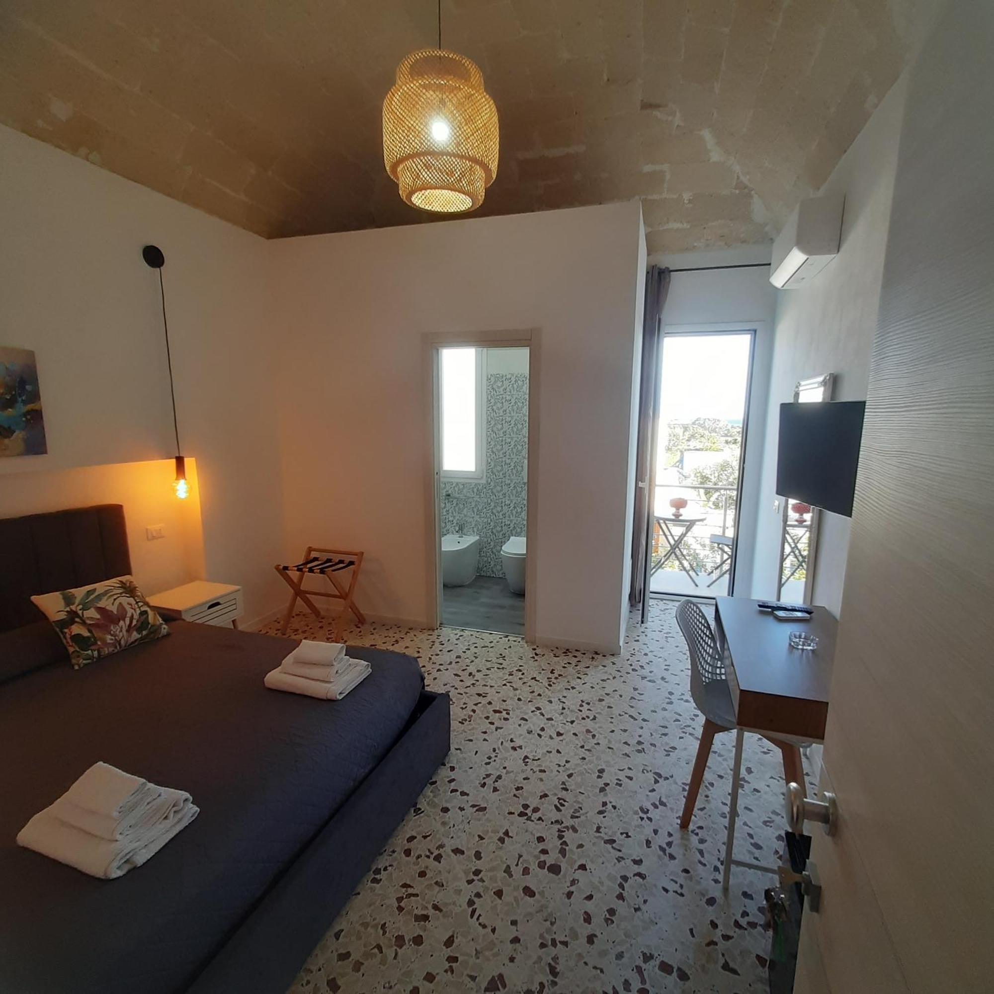 Ponente & Maestro Rooms Favignana Extérieur photo